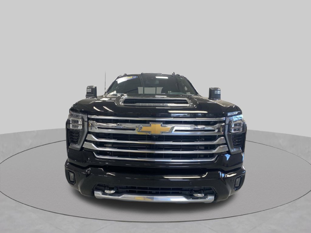 Used 2025 Chevrolet Silverado 3500 High Country AWD/4WD image 39