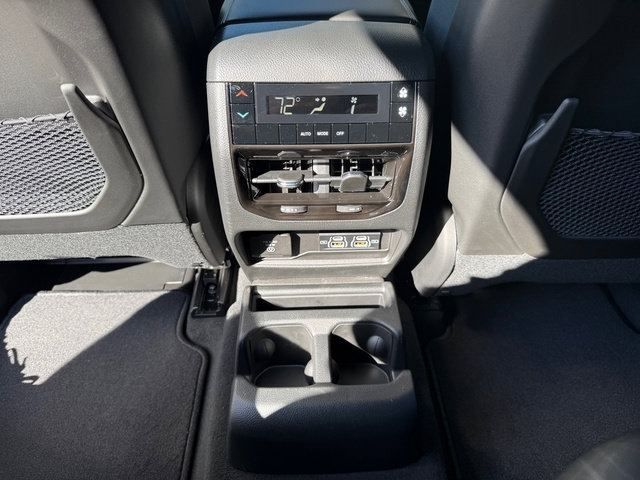 New 2025 Jeep Grand Cherokee L Altitude AWD/4WD image 17