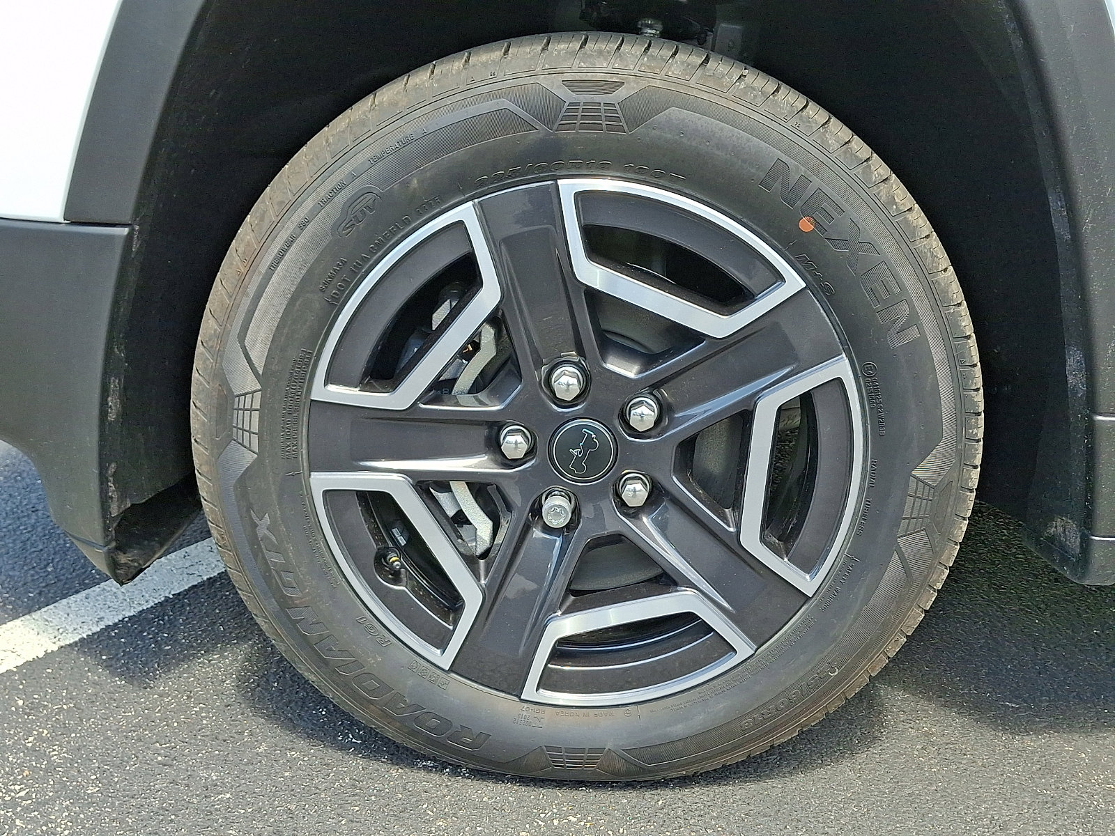New 2026 Jeep Cherokee Laredo AWD/4WD image 5