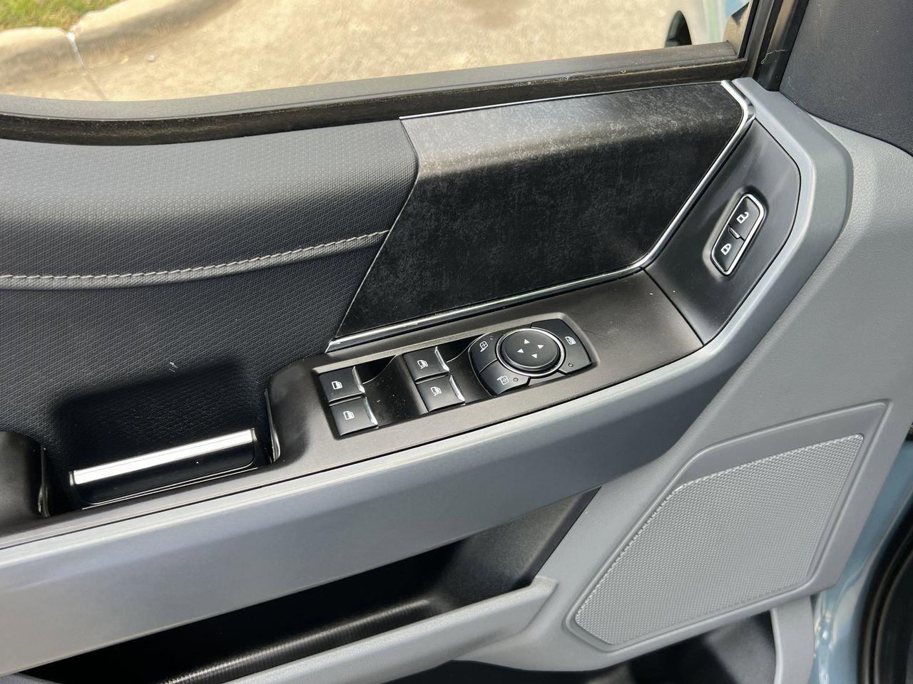 Used 2023 Ford F150 XLT w/ Equipment Group 302A High image 27