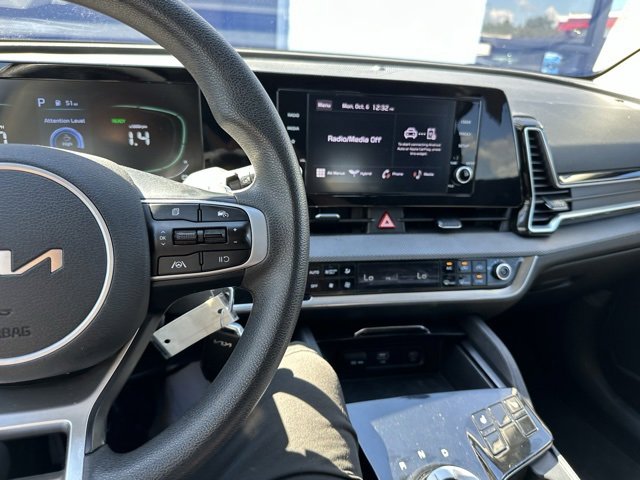 Used 2023 Kia Sportage LX image 36