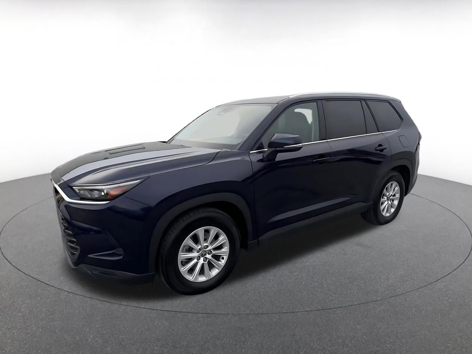 Used 2025 Toyota Grand Highlander XLE image 8