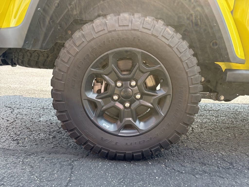 Used 2023 Jeep Gladiator Willys image 20