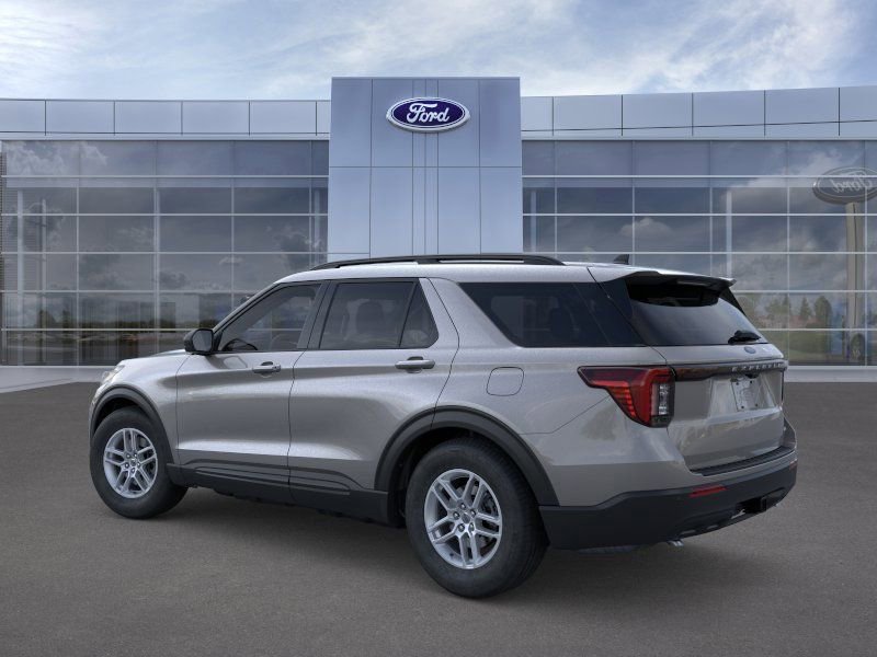 New 2026 Ford Explorer Active AWD/4WD image 4