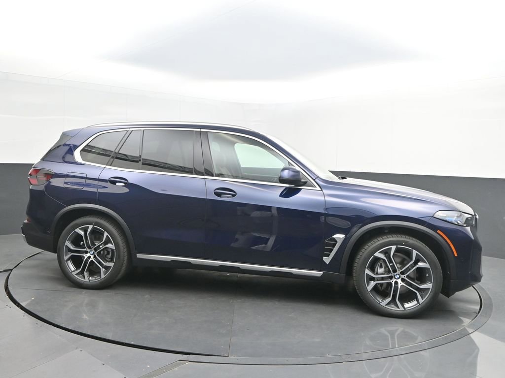 New 2026 BMW X5 xDrive40i AWD/4WD image 8