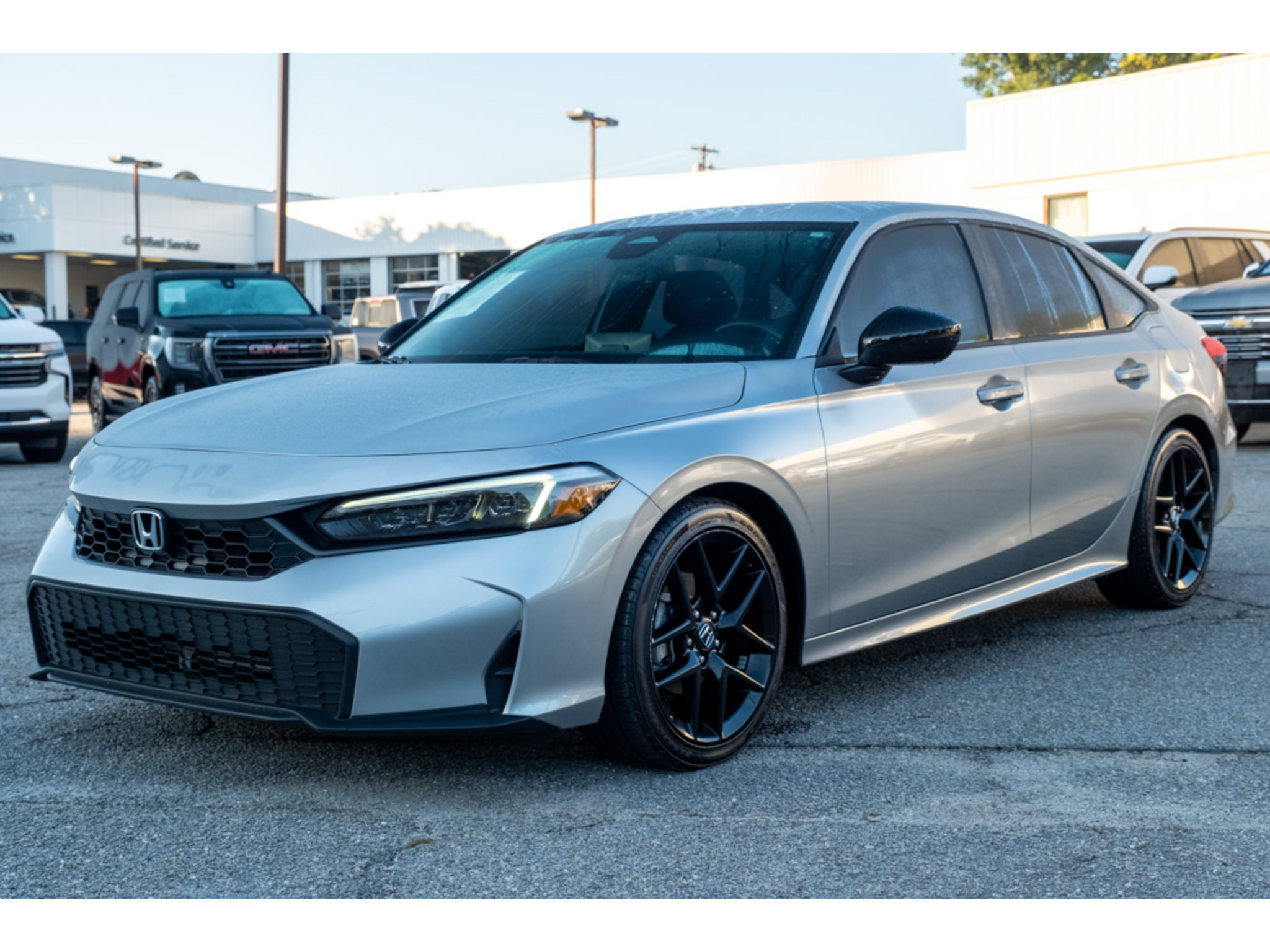 Used 2025 Honda Civic Sport image 4