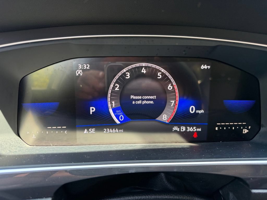Certified 2023 Volkswagen Tiguan SE FWD image 24