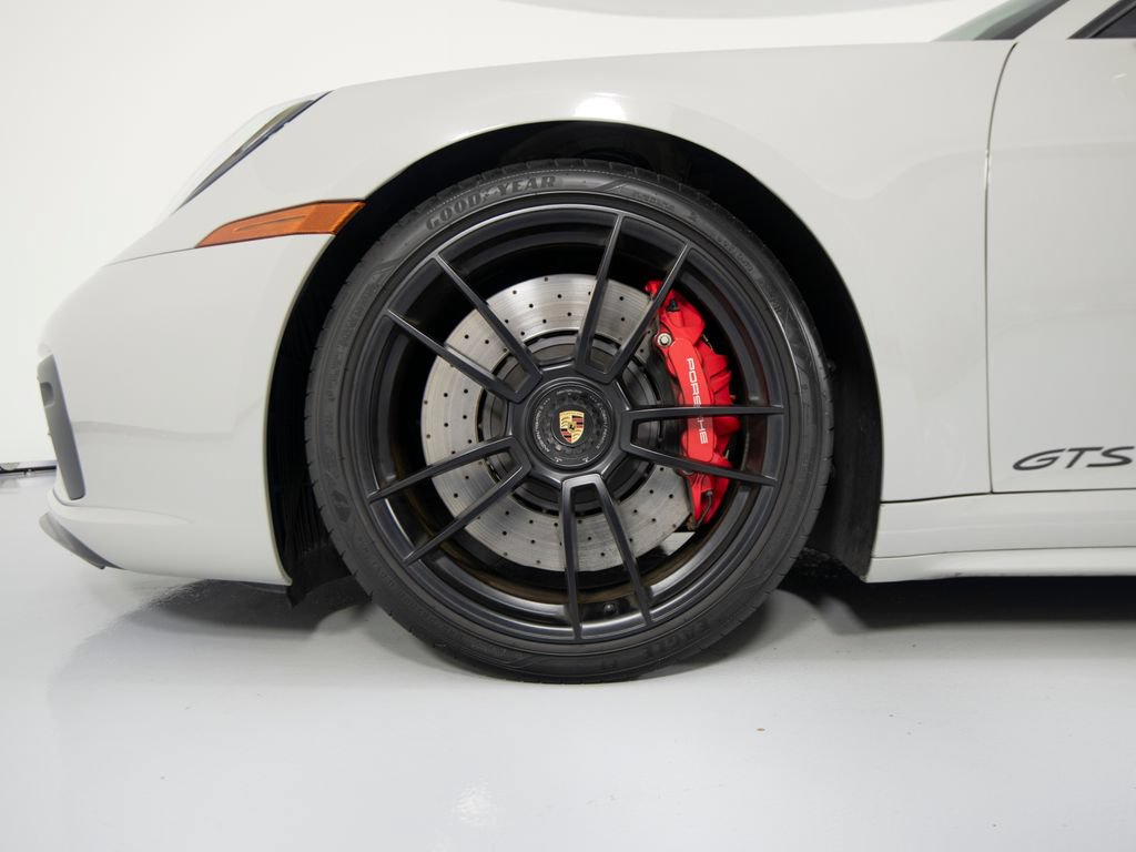 Certified 2022 Porsche 911 Carrera GTS RWD image 15