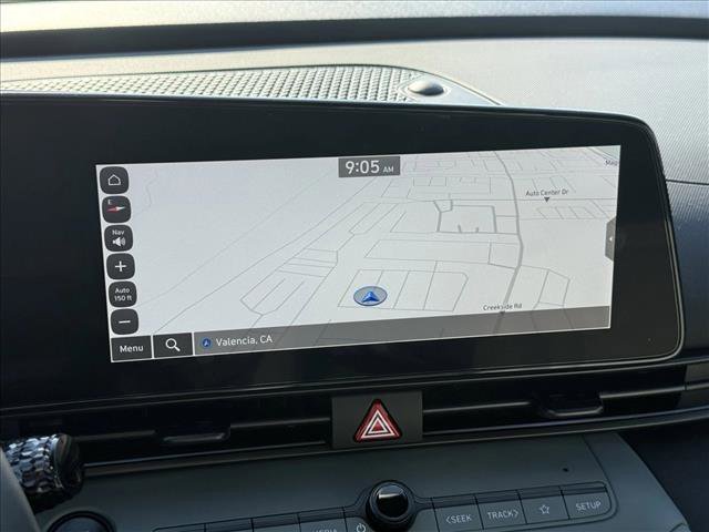 Certified 2025 Hyundai Elantra Limited image 13