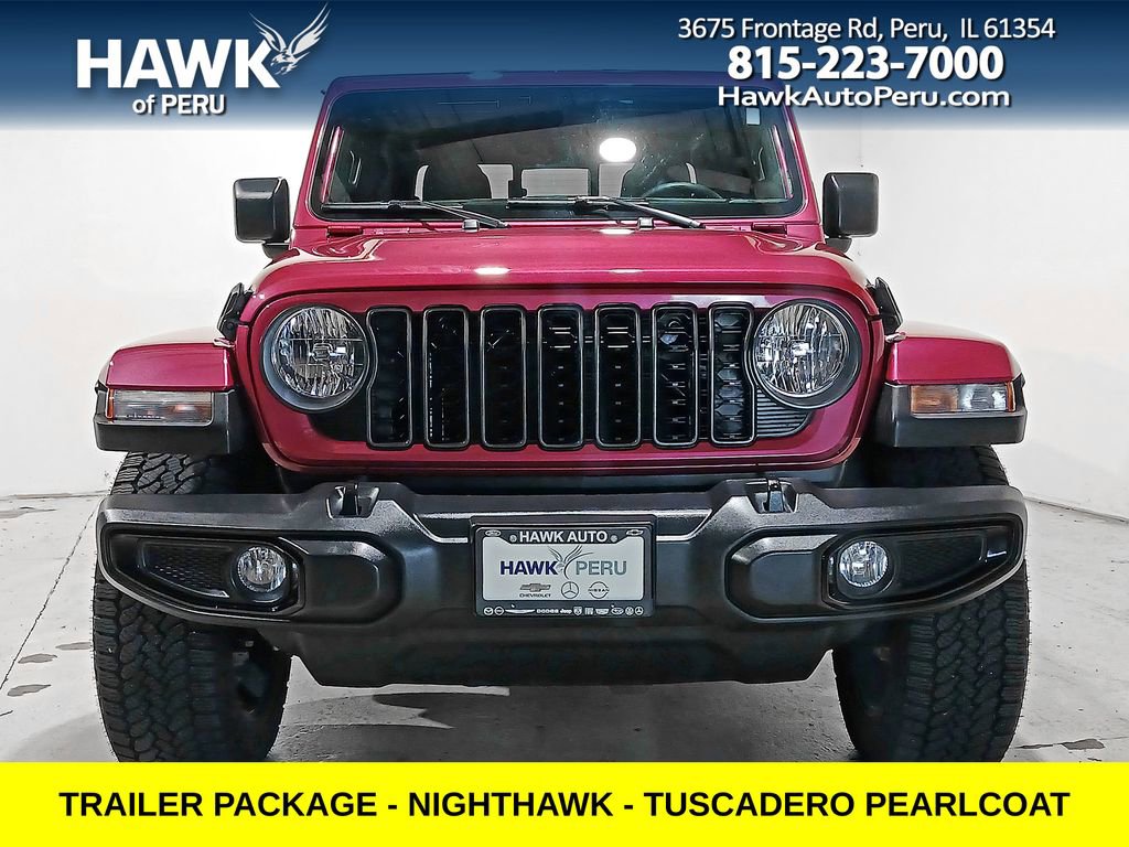 Used 2024 Jeep Gladiator Sport image 2