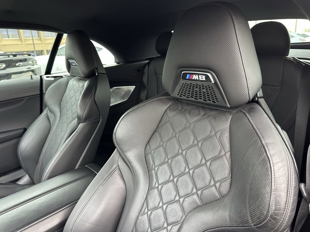 Used 2020 BMW M8 Convertible image 11