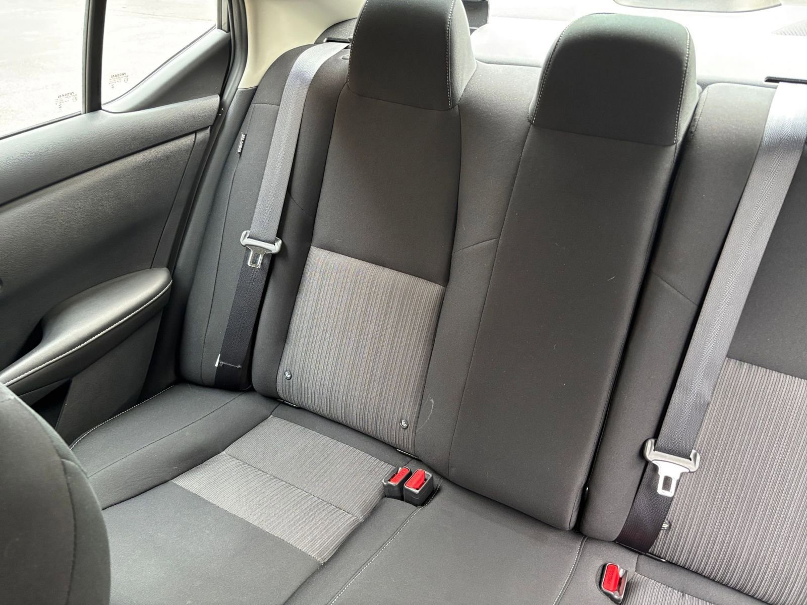 Used 2025 Nissan Sentra SV image 33