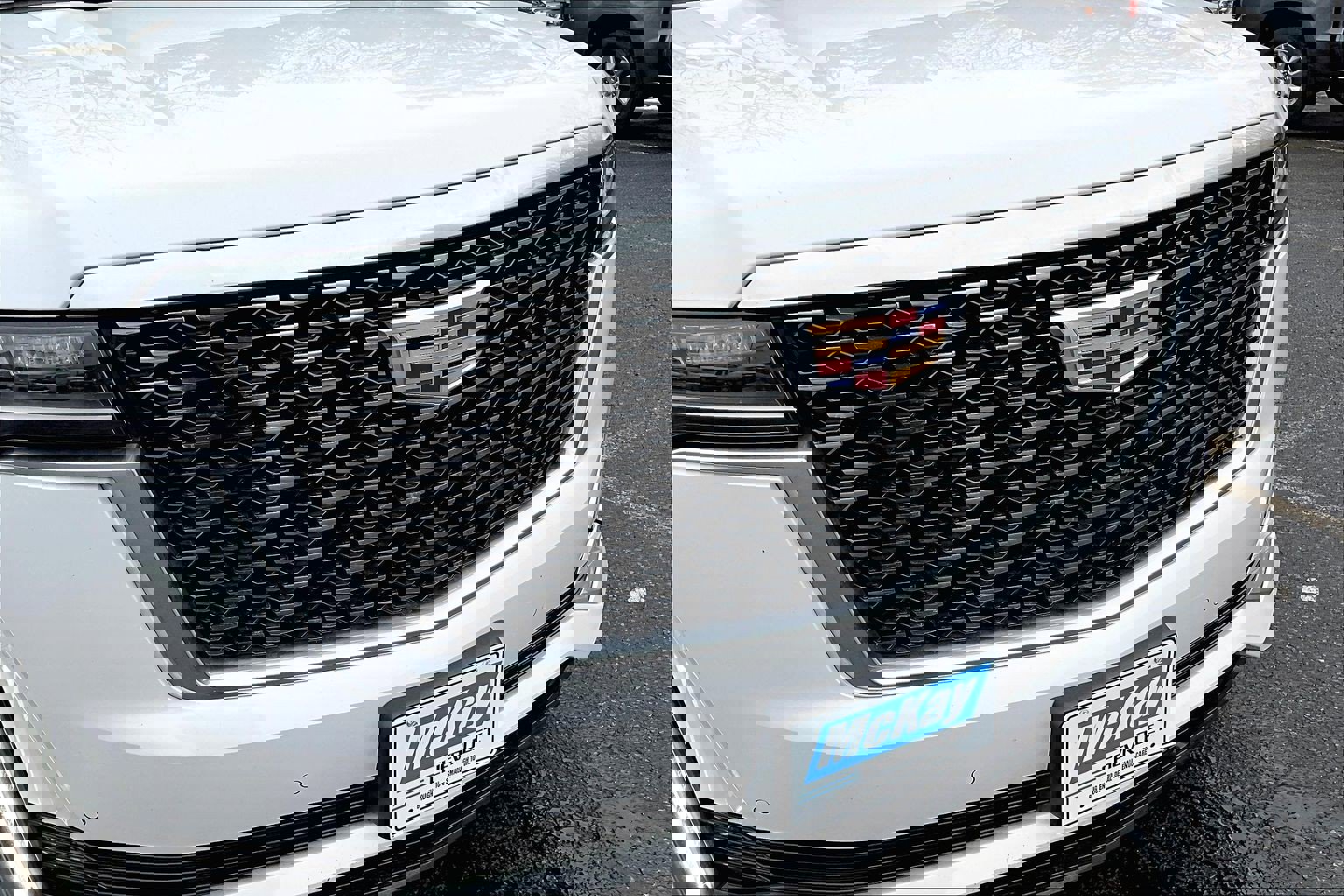 Used 2021 Cadillac Escalade Premium Luxury image 24