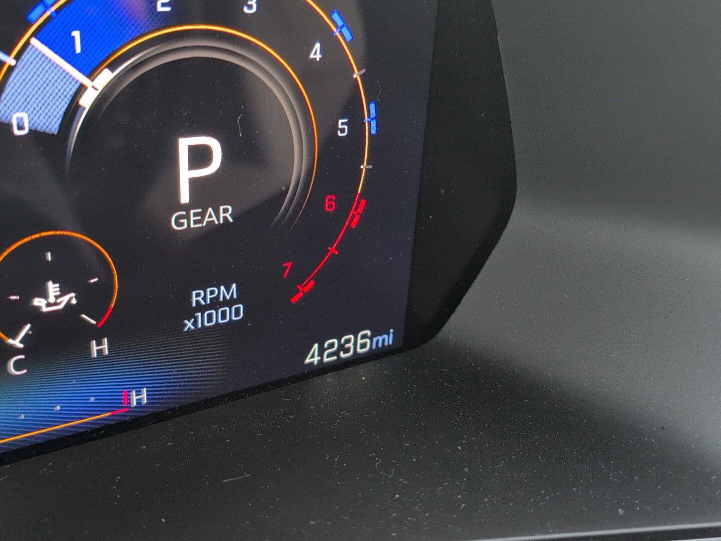 Used 2024 Chevrolet Colorado ZR2 w/ Safety Package image 23