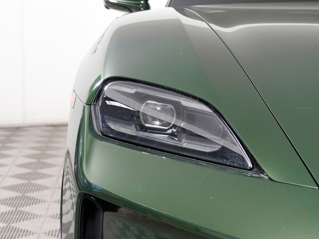 New 2026 Porsche Taycan AWD/4WD image 11