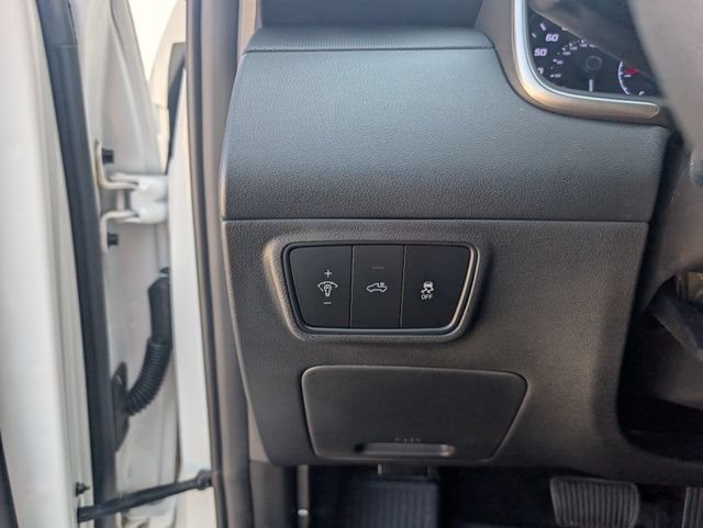 Used 2024 Hyundai Santa Cruz SEL FWD image 11