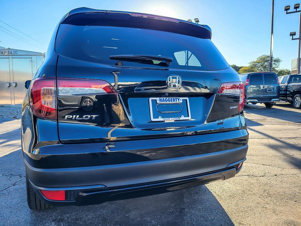 Used 2022 Honda Pilot Sport image 5
