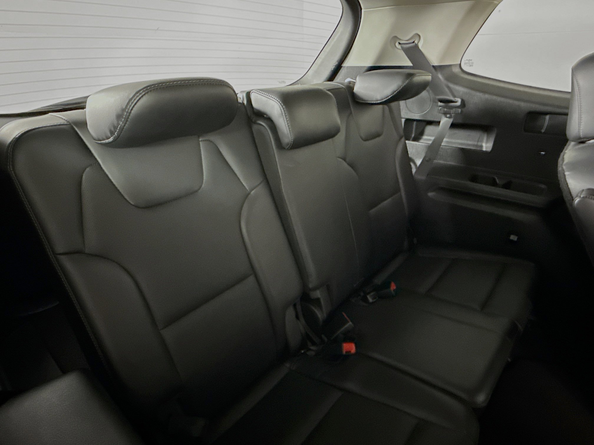 Used 2025 Kia Telluride S image 36