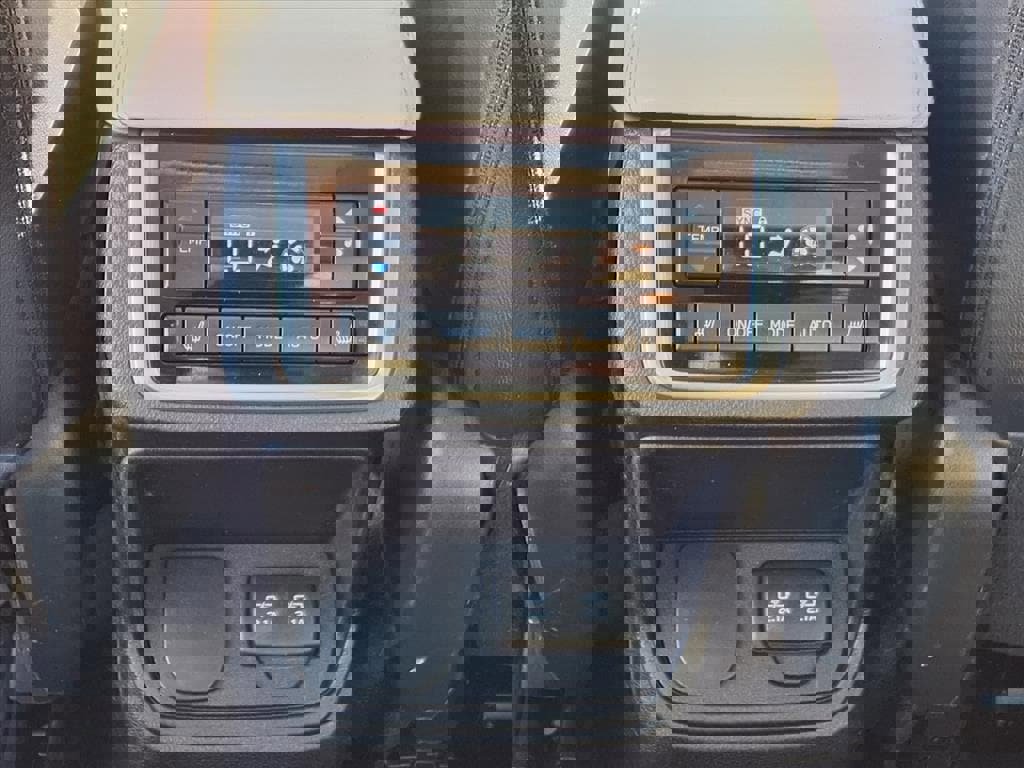 Used 2021 Subaru Ascent Limited w/ Technology Package image 11