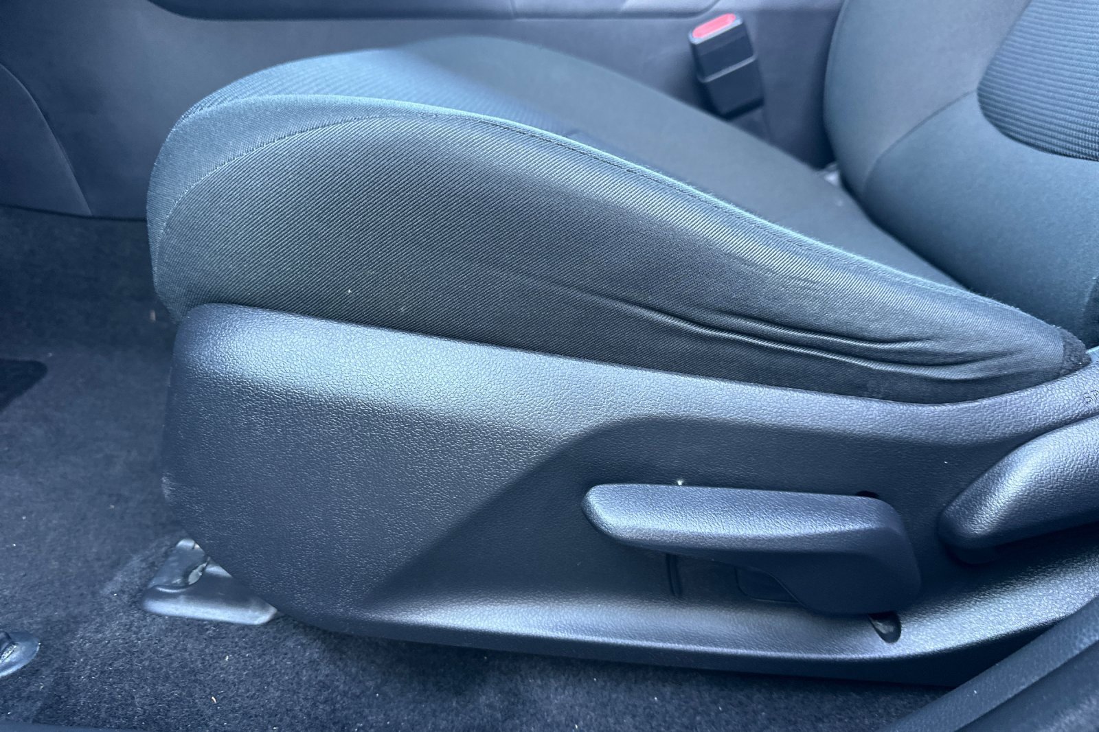 Used 2024 Toyota RAV4 LE image 13