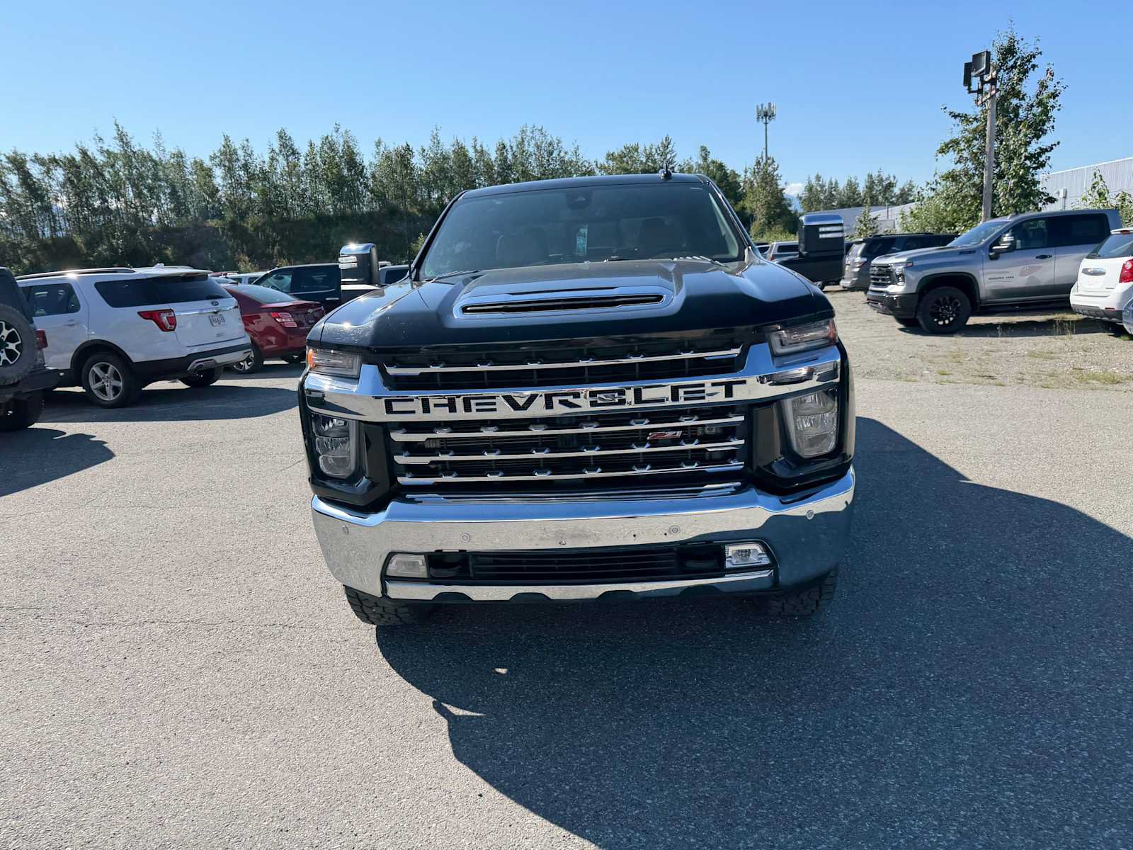 Used 2020 Chevrolet Silverado 2500 LTZ w/ LTZ Plus Package AWD/4WD image 4