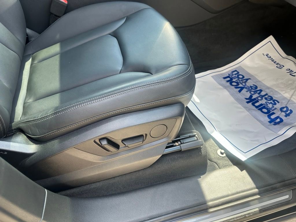 Used 2025 Audi Q7 3.0T Premium w/ Convenience Package image 33