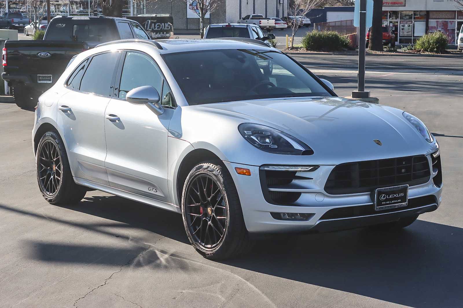 Used 2018 Porsche Macan GTS image 5