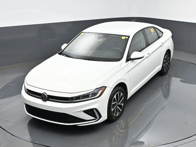 Used 2025 Volkswagen Jetta S FWD image 18