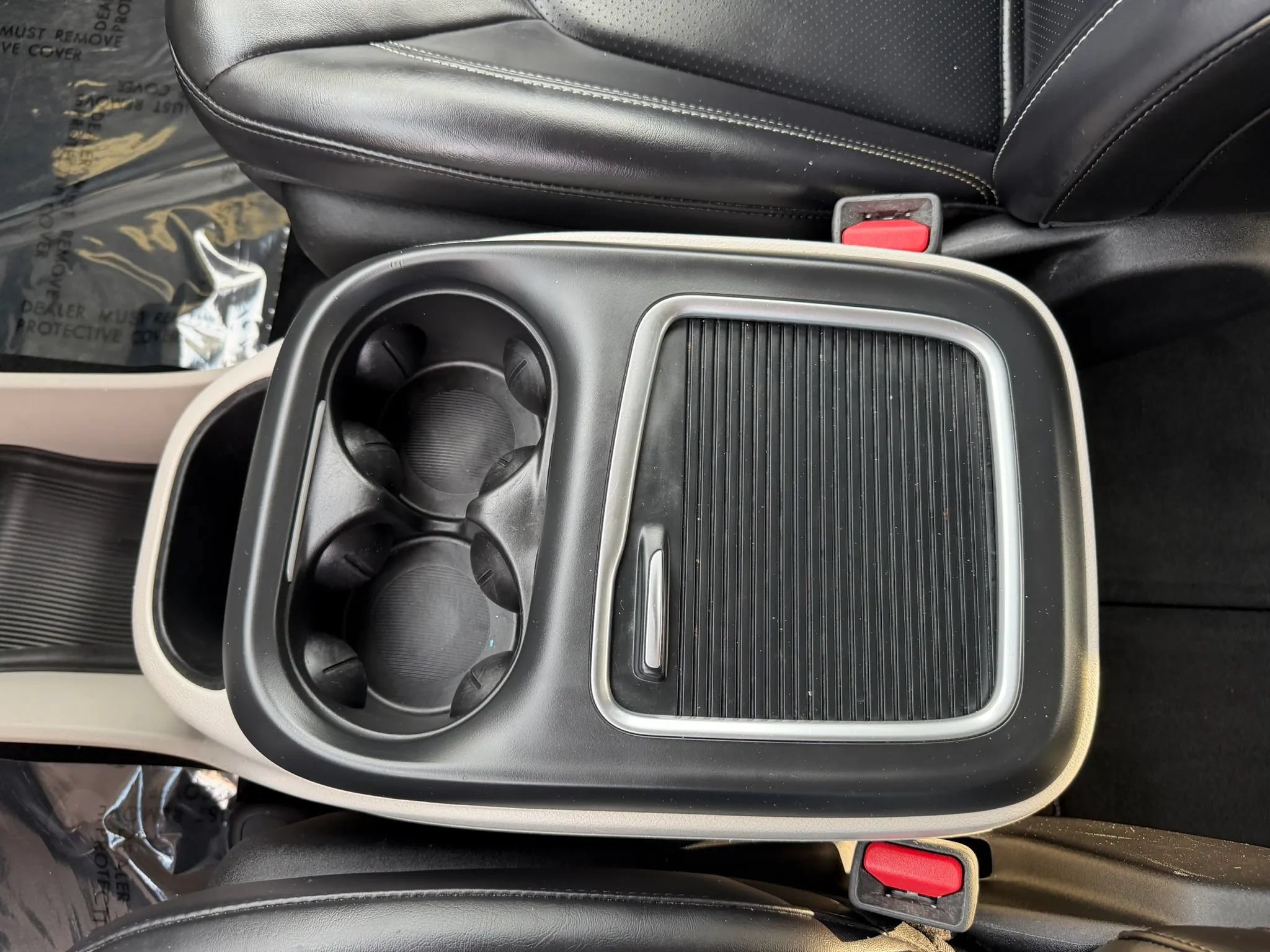Used 2023 Chrysler Pacifica Touring-L FWD image 31