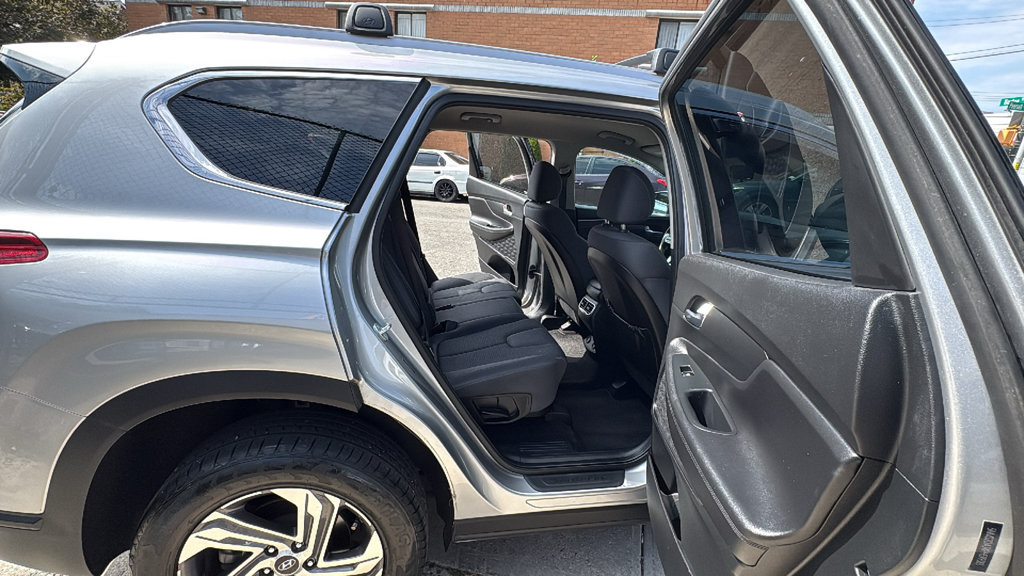 Used 2023 Hyundai Santa Fe SEL AWD/4WD image 25