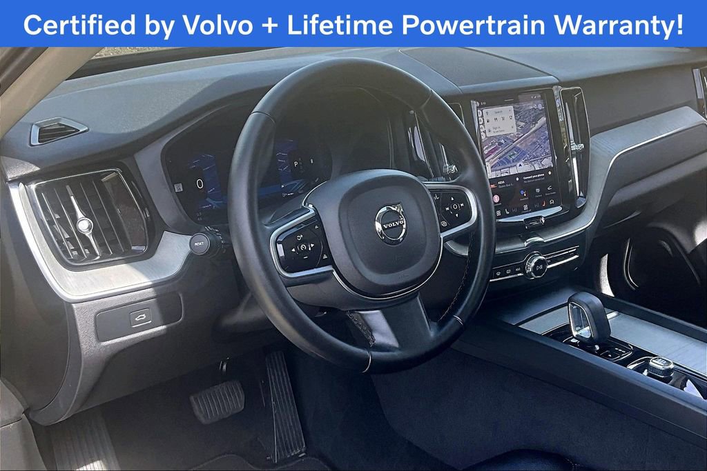 Used 2025 Volvo XC60 B5 Plus image 18