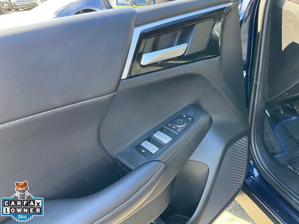 Used 2024 Mitsubishi Outlander SE image 24