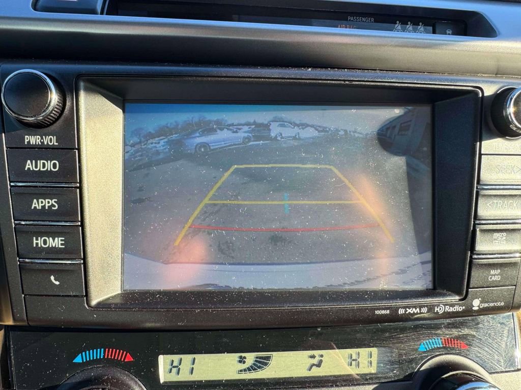 Used 2018 Toyota RAV4 XLE image 28