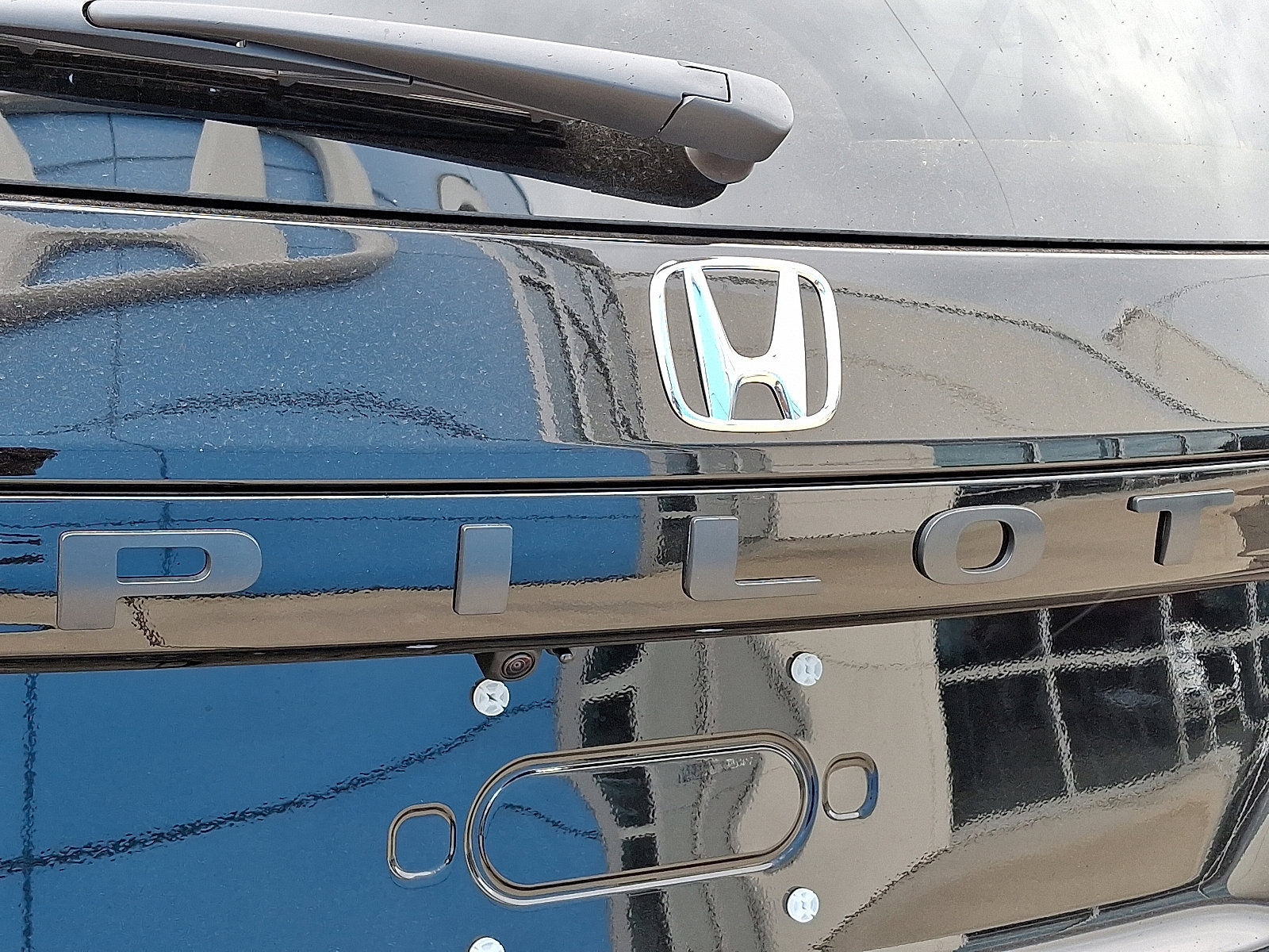 New 2025 Honda Pilot EX-L image 11