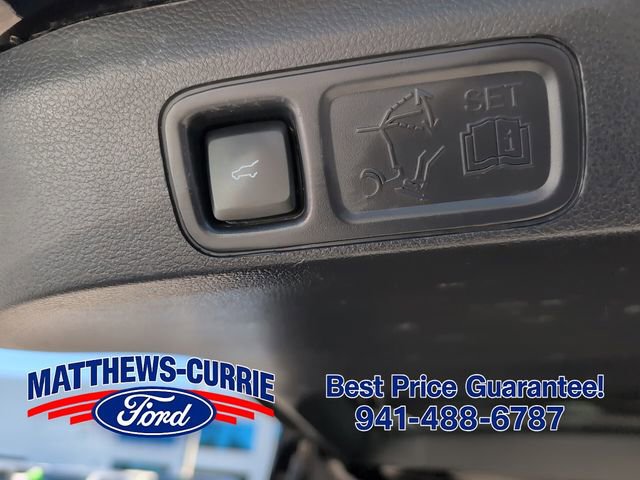 Used 2023 Ford Expedition Limited AWD/4WD image 15