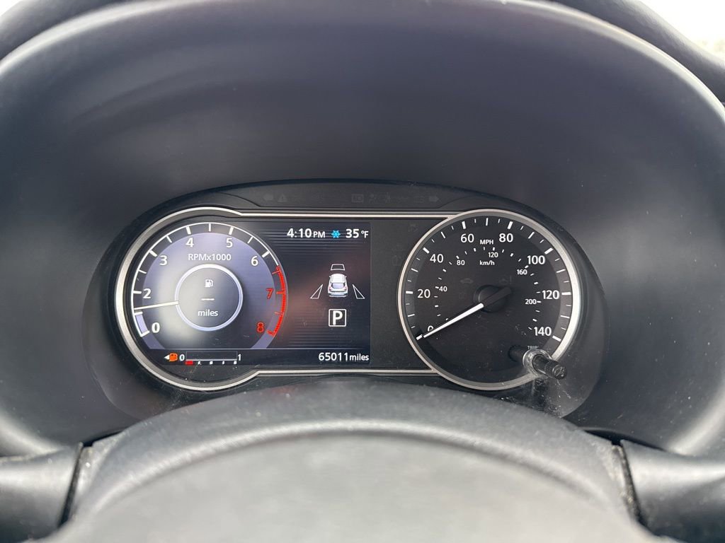 Used 2019 Nissan Kicks SV image 9