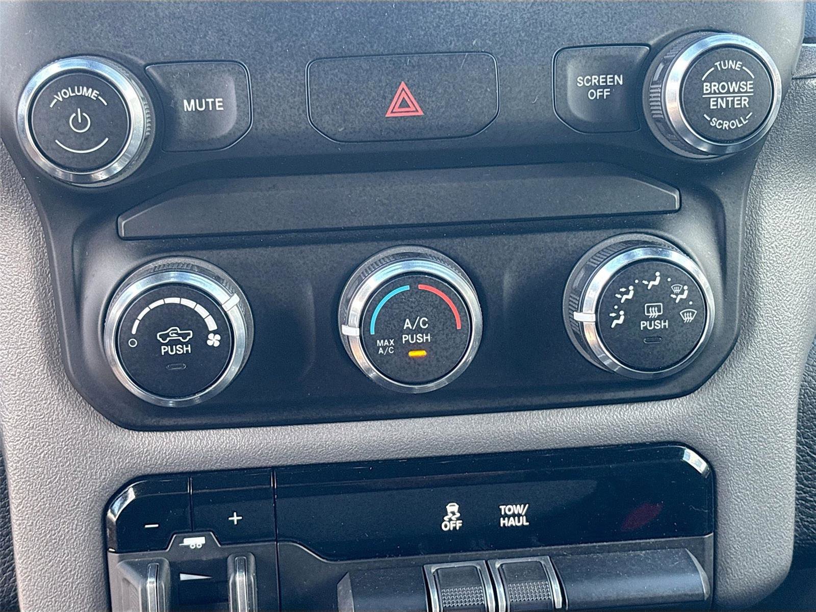 Used 2024 RAM 2500 Big Horn image 17