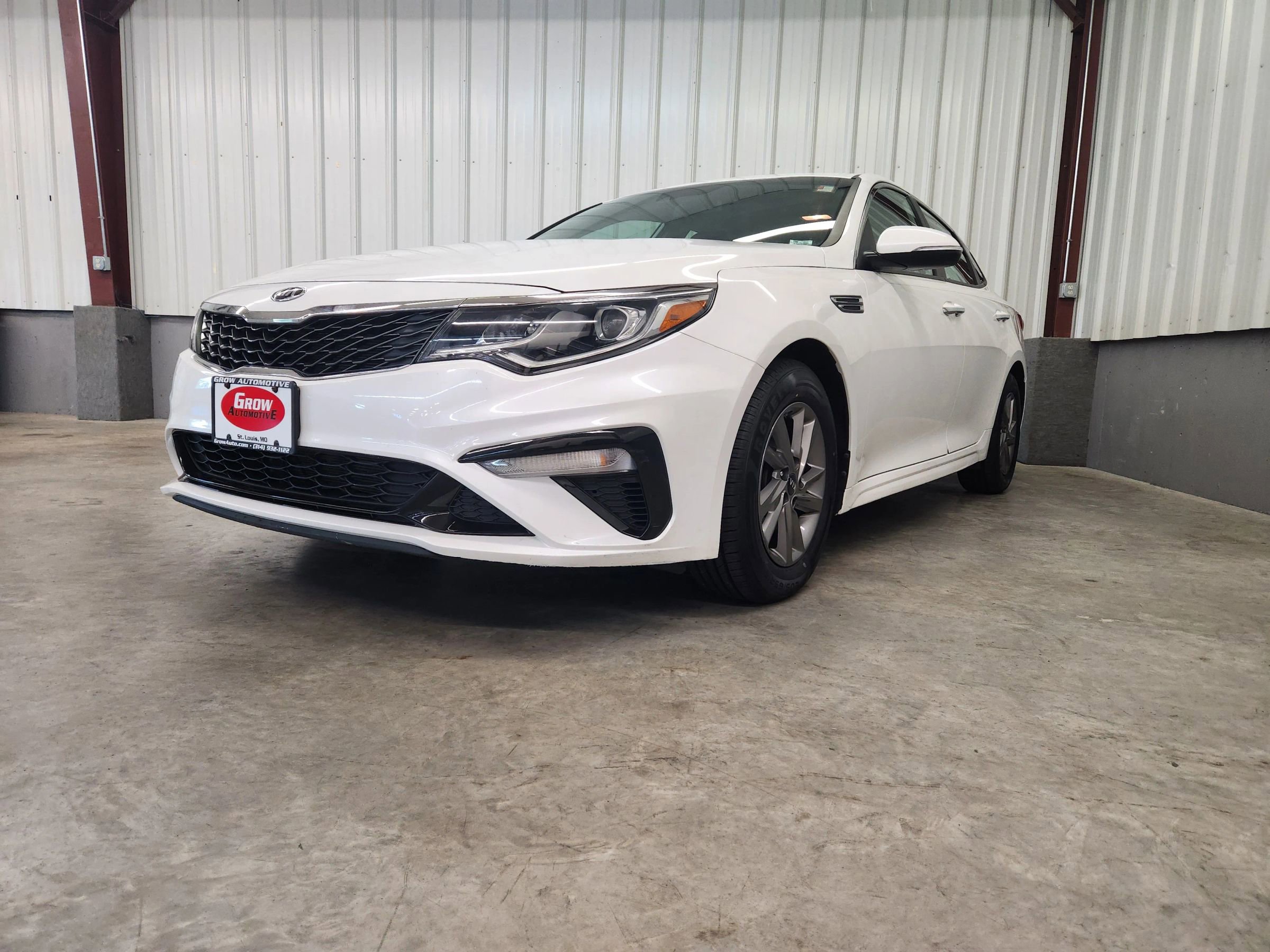 Used 2020 Kia Optima LX image 7