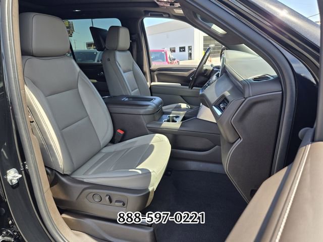 Used 2021 GMC Yukon XL SLT w/ SLT Luxury Plus Package image 19