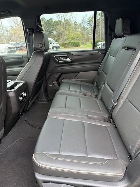 Used 2023 GMC Yukon XL SLT image 11