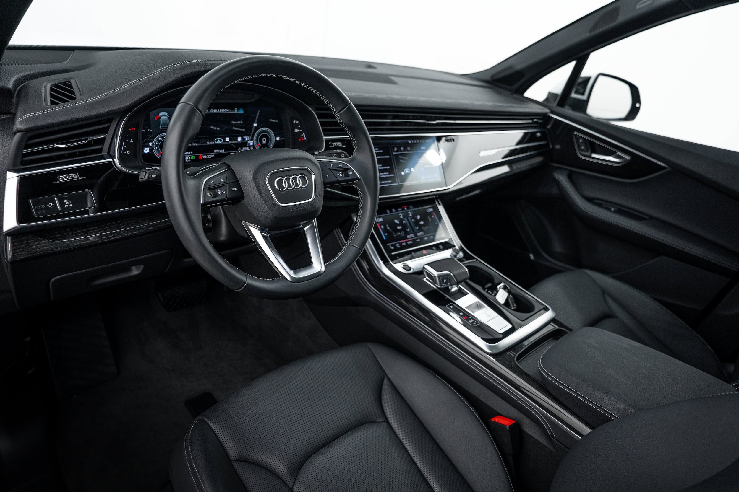 Used 2026 Audi Q7 3.0T Premium Plus w/ Premium Plus Package AWD/4WD image 8