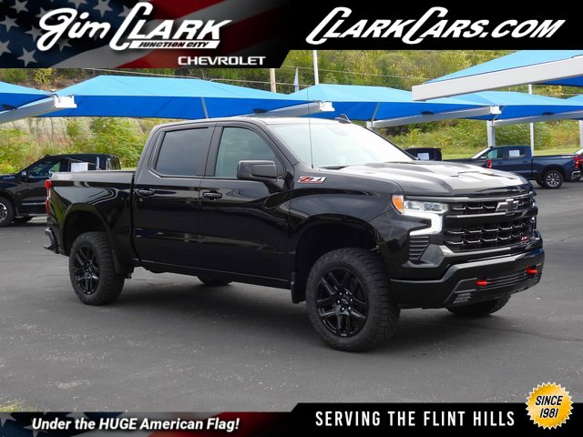 New 2026 Chevrolet Silverado 1500 LT Trail Boss w/ Convenience Package II image 1
