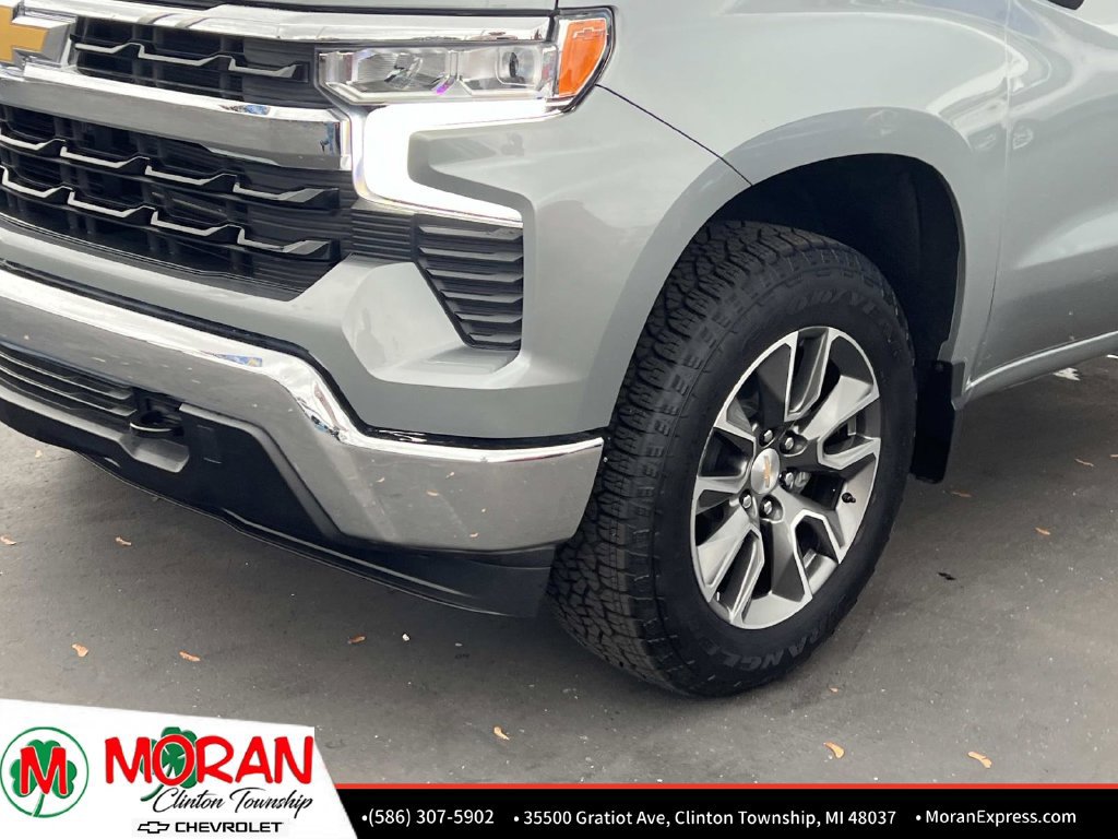 Certified 2025 Chevrolet Silverado 1500 LT AWD/4WD image 9