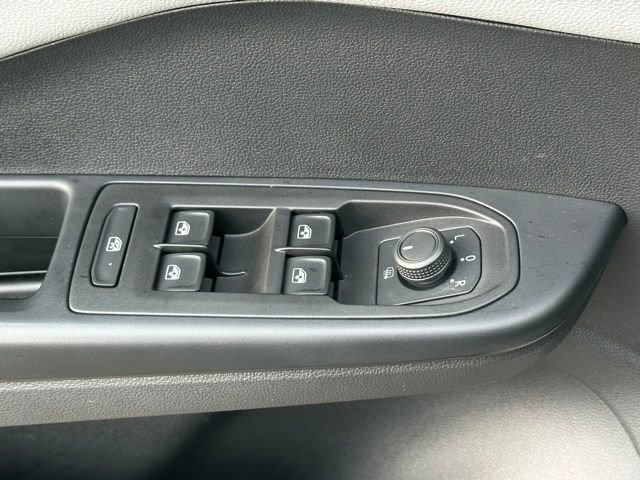 Certified 2022 Volkswagen Taos SE image 24