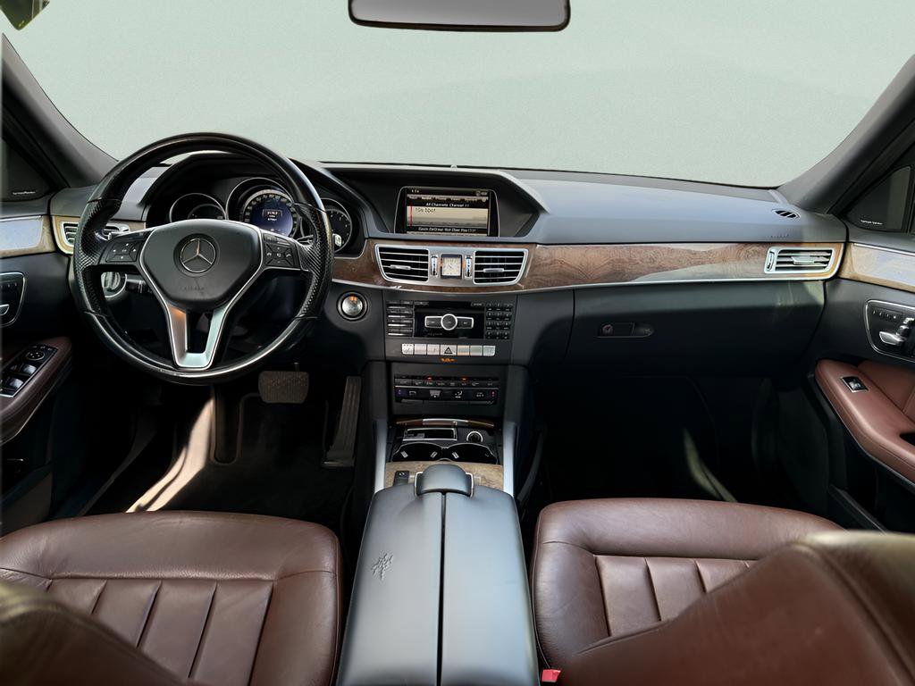 Used 2015 Mercedes-Benz E 350 4MATIC Wagon w/ Premium 1 Package image 9