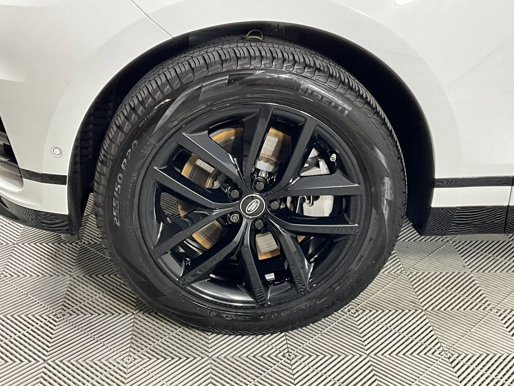 Used 2026 Land Rover Range Rover Velar Dynamic SE image 30