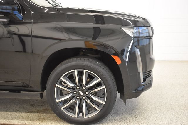 Used 2023 Cadillac Escalade ESV Sport Platinum AWD/4WD image 13