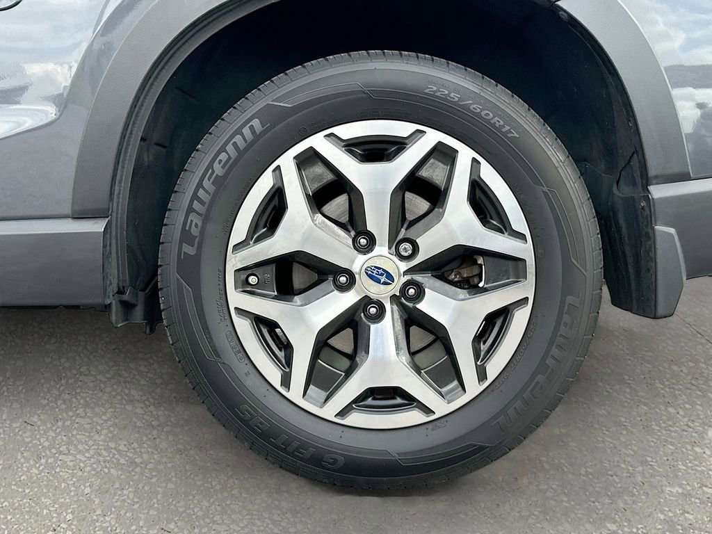 Used 2022 Subaru Forester Premium AWD/4WD image 29