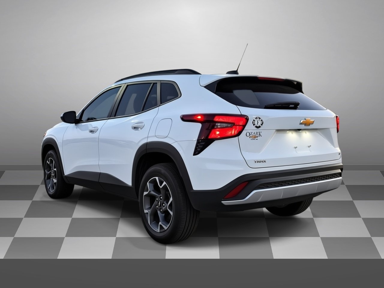 Certified 2024 Chevrolet Trax LT FWD image 4