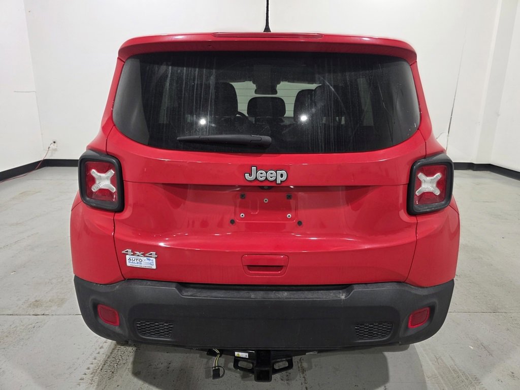 Used 2021 Jeep Renegade Sport image 3